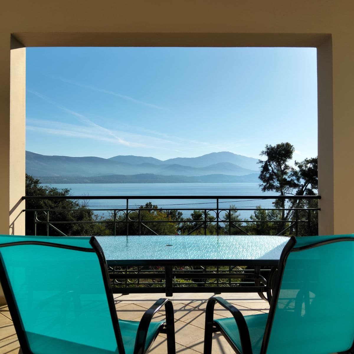 Θέα στο Ιόνιο