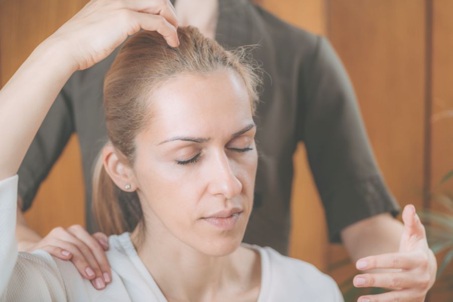 Πώς γίνεται μια συνεδρία EFT; Τι να περιμένεις βήμα προς βήμα